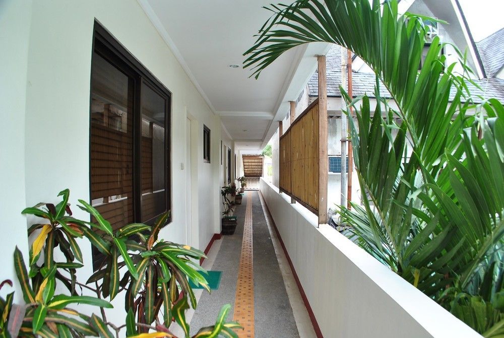 Surfside Boracay 3* Manoc-Manoc