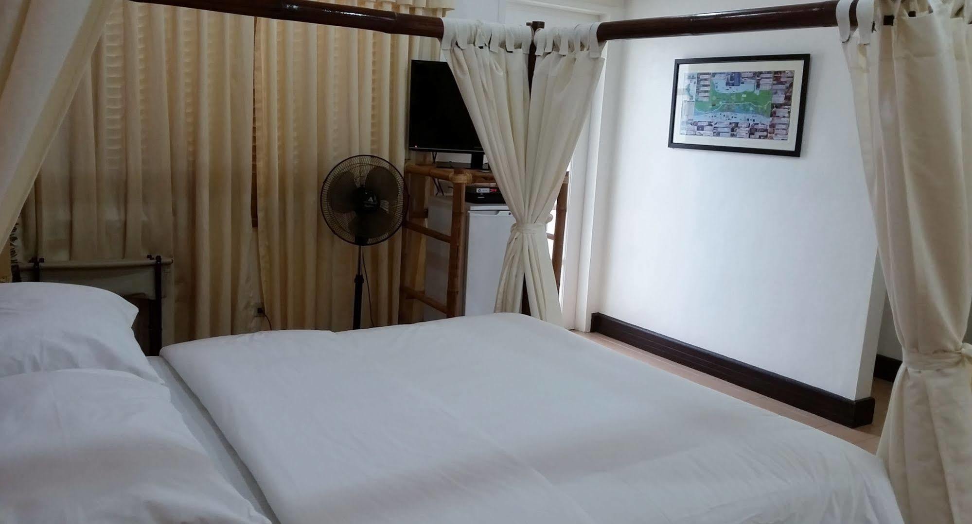 Hotel Surfside Boracay Manoc-Manoc