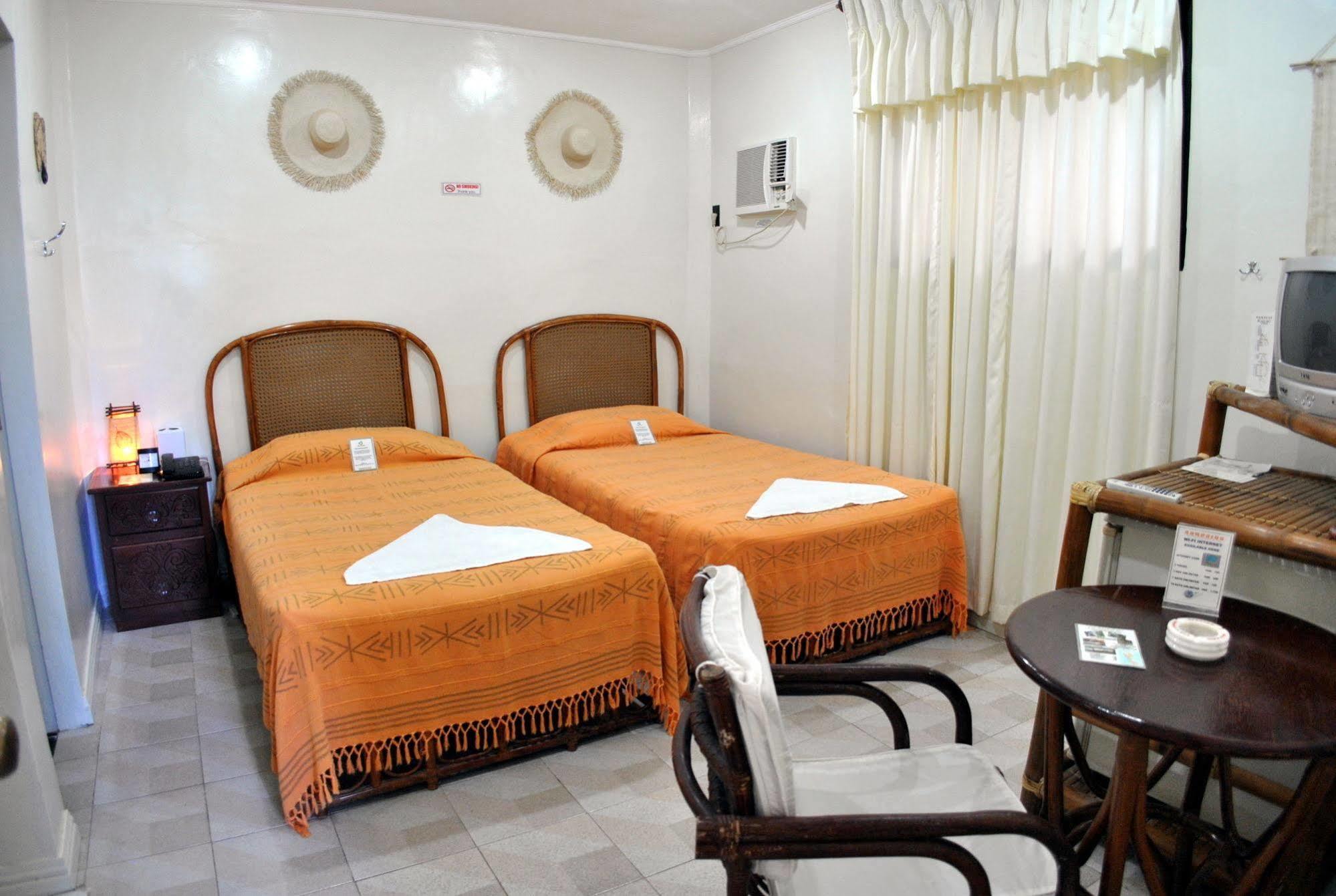 Surfside Boracay Hotel