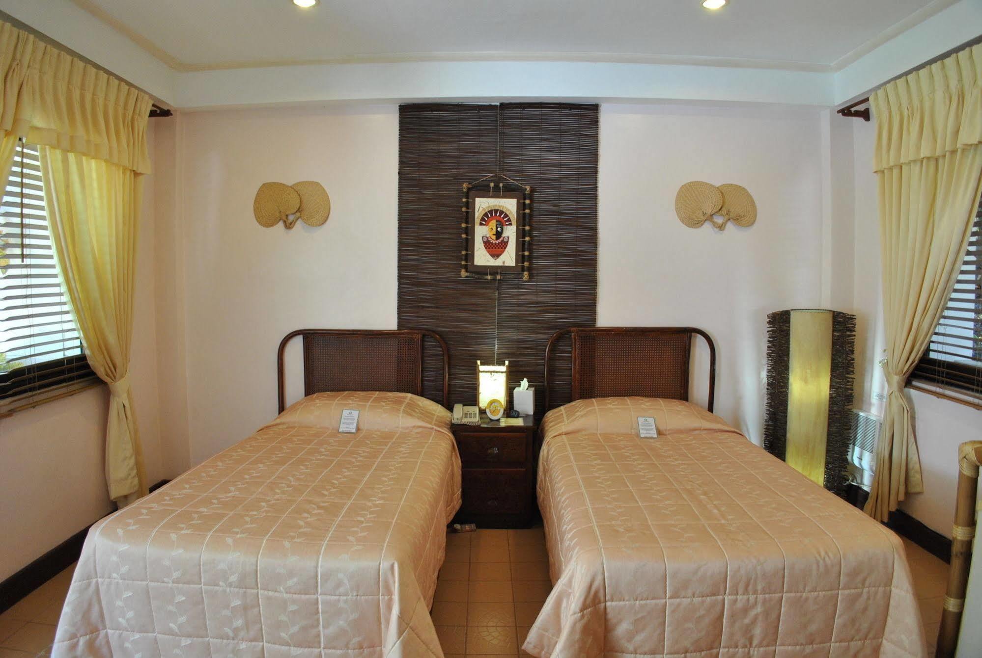 Surfside Boracay Hotel Manoc-Manoc