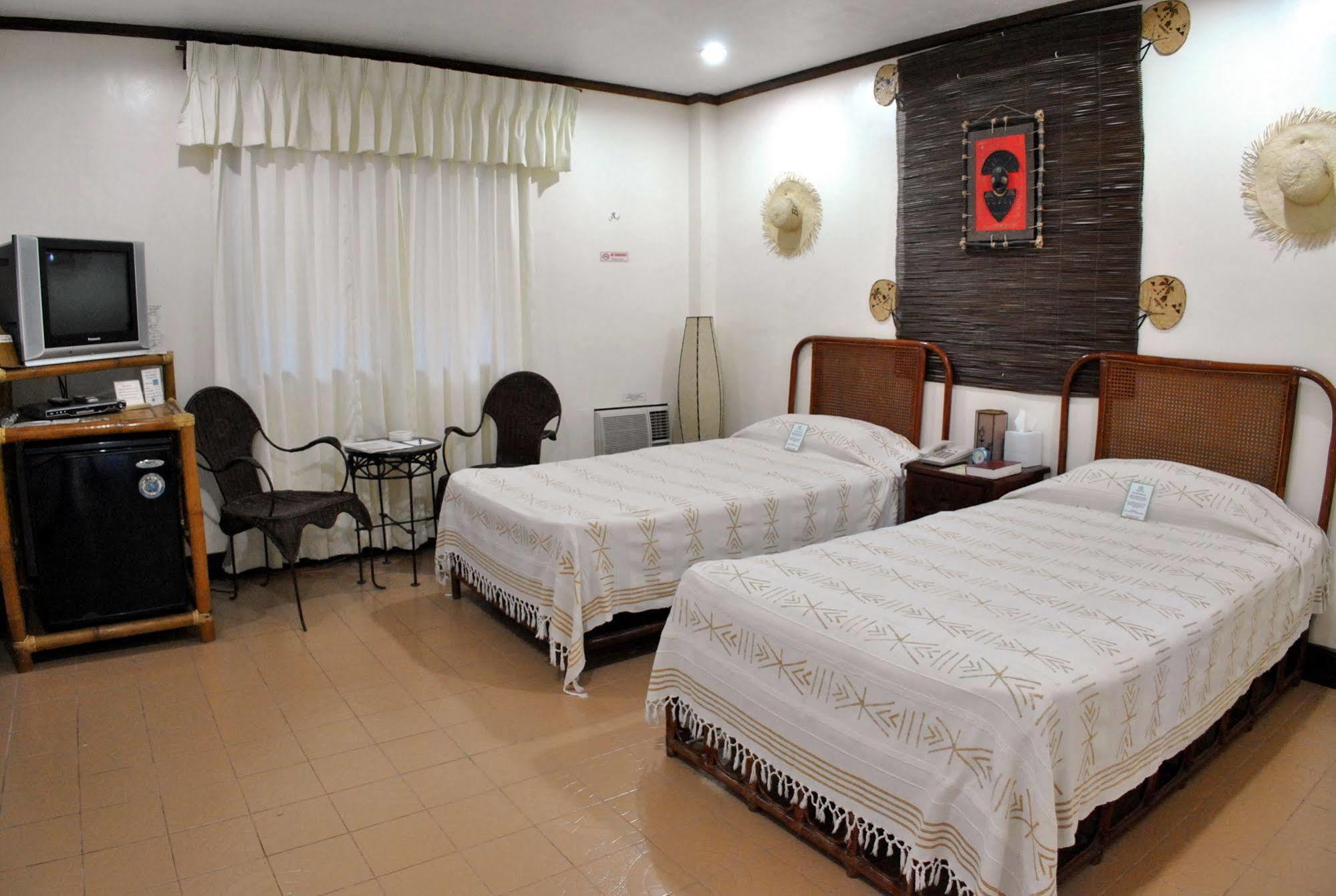 Surfside Boracay Hotel